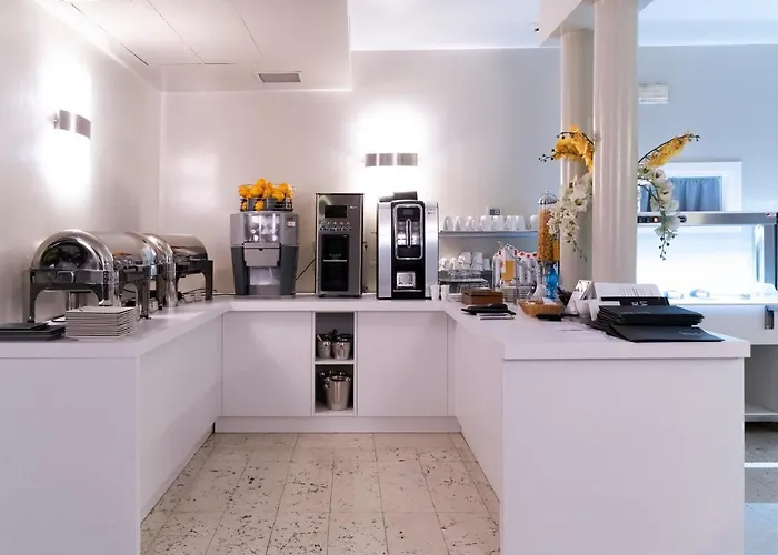 Hotel Annia Park Venice Airport 4*