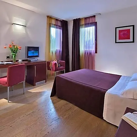 Отель Annia Park Venice Airport Тессера