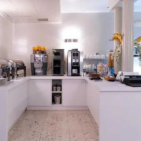Отель Annia Park Venice Airport 4*