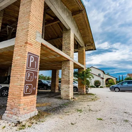 Annia Park Venice Airport Hotell