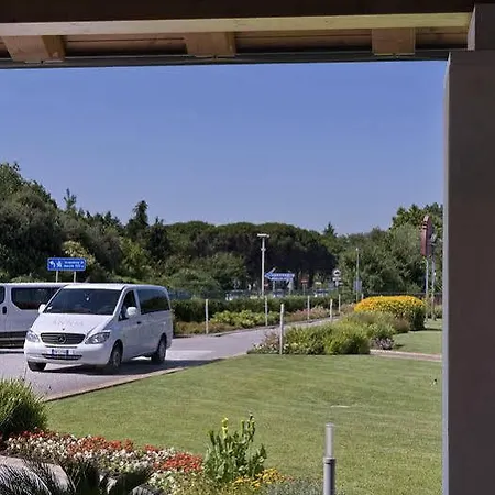 Hotell Annia Park Venice Airport 4*