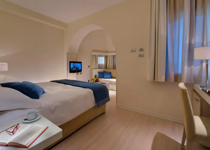 호텔 안니아 파크 베니스 에어포트 테세라